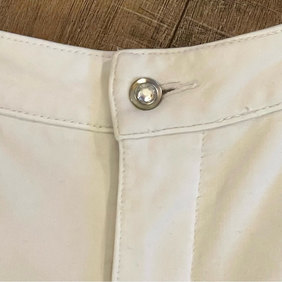 Dream Jeannes by Quacker Factory Five Pocket Wide Leg White Jeans Sz 16 Regular - Picture 4 of 7